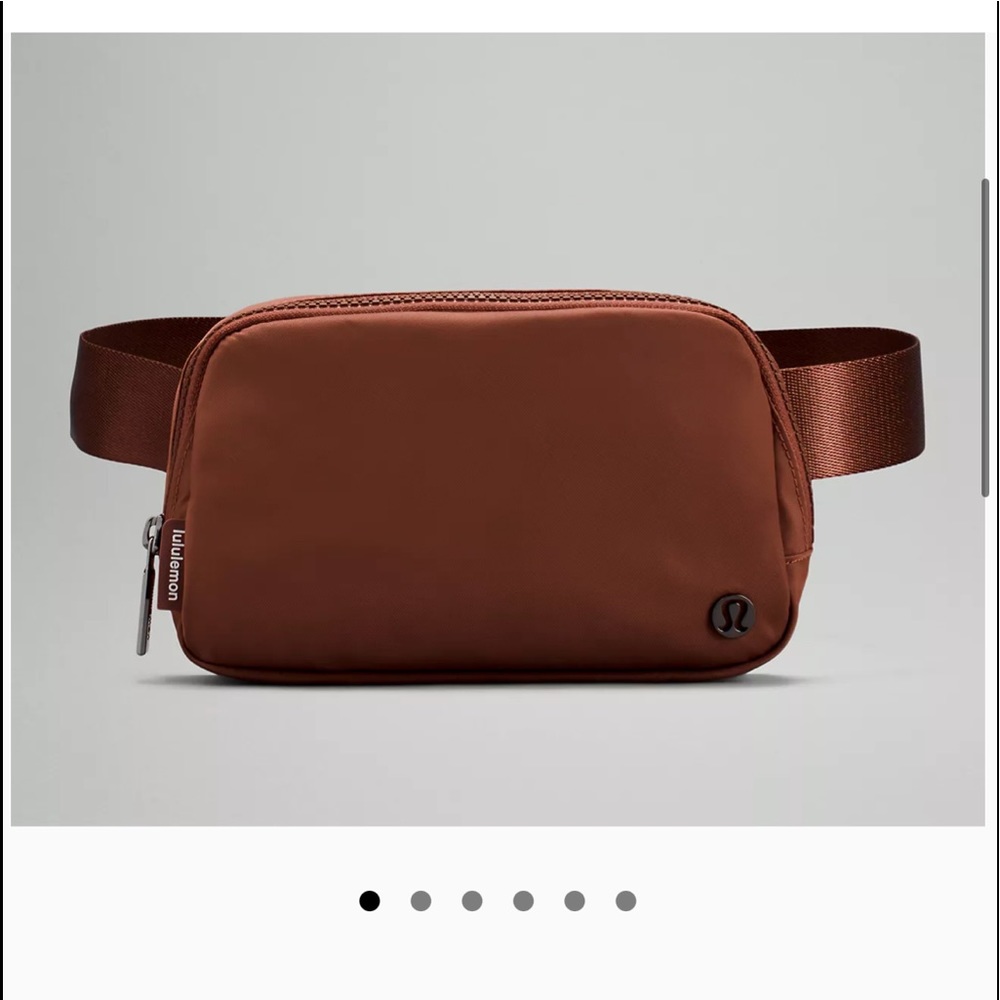 Lululemon belt bag